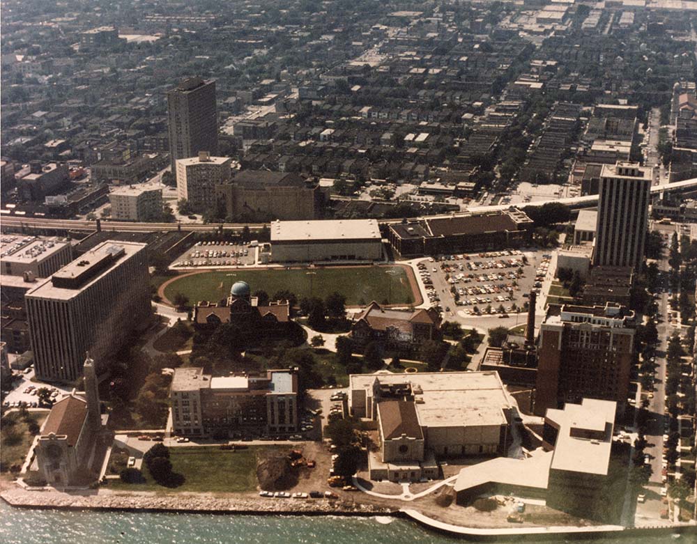 Aerial showing Lake Shore Campus during the 1980s