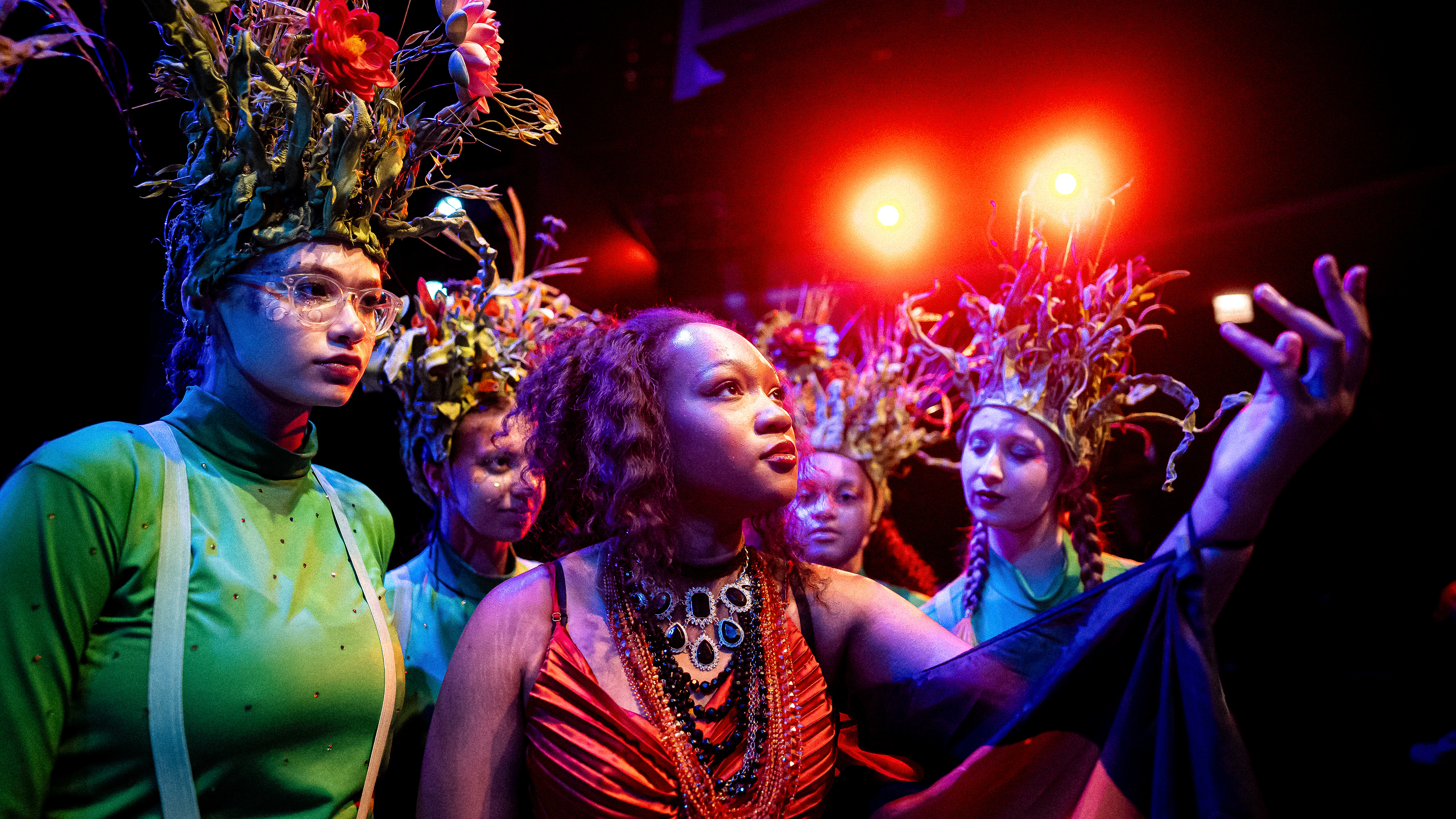 Loyola Theatre Students performing a scene from A Midsummer Night's Dream Loyola Theatre Students performing a scene from A Midsummer Night's Dream
