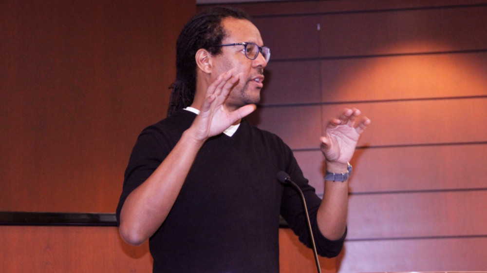 
		Best-selling author Colson Whitehead