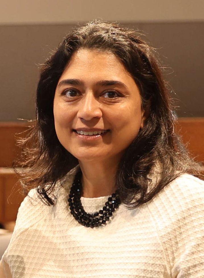 Ruby Raju Faculty | Loyola University Chicago