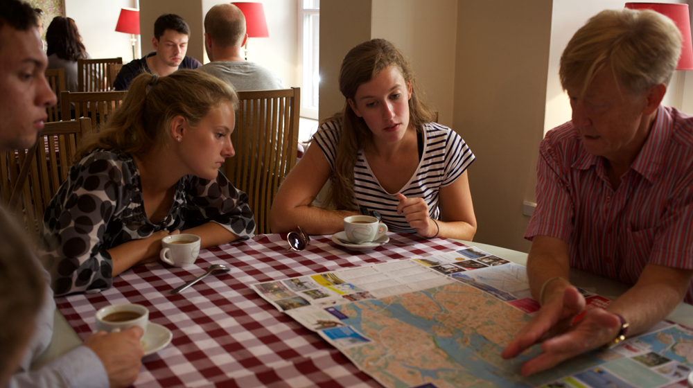 Andreas Carlgren with students Olivia Urbanski and Kelsey Czajkowski from the first IES (now SES) Cohort to study abroad in Sweden at the Newman Institute. 